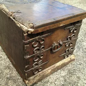 Bild von Karzen Restoration