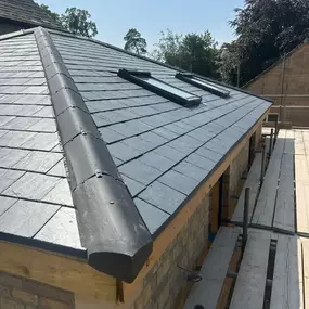 Bild von Oakmont Roofing Ltd