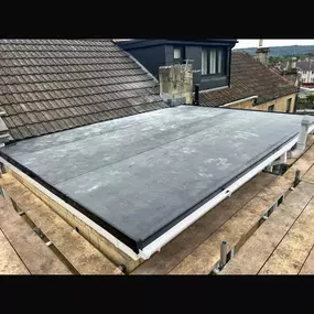 Bild von Oakmont Roofing Ltd