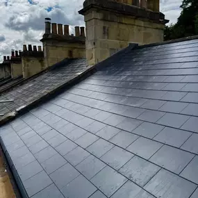 Bild von Oakmont Roofing Ltd