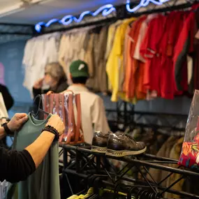 Bild von 9R second hand store di Caritas Ticino