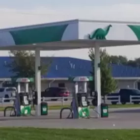 Sinclair gas station fueling island