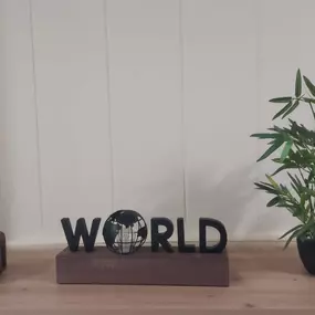 307965103-2-l4p0JW35Wx1760522414176.jpeg