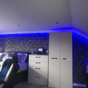 Bild von Through the Roof Loft Conversions