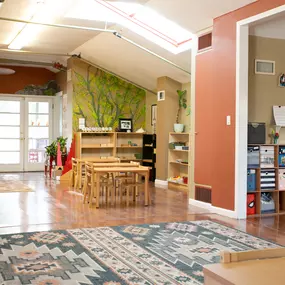 Quality Interactive Preschool & Montessori Classroom