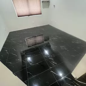 Bild von Echo Tile and Stone