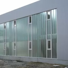 Hallenverglasung