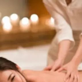 Aromaöl Massage - Eram Beauty and TCM Massage | Münster