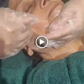 Bild von Disha s Beauty  Skin Hairs Nails Aesthetics Acrylic Nails Chelmsford