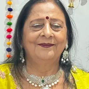 Bild von Disha s Beauty  Skin Hairs Nails Aesthetics Acrylic Nails Chelmsford