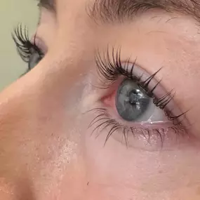 Bild von Disha s Beauty  Skin Hairs Nails Aesthetics Acrylic Nails Chelmsford