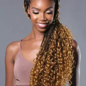 Bild von OPRAH BEAUTY SUPPLY