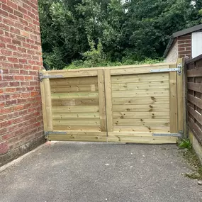 Bild von Willow Fencing and Landscaping