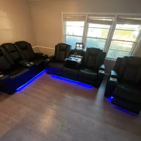 Bild von Summer Furniture & Mattress Deals