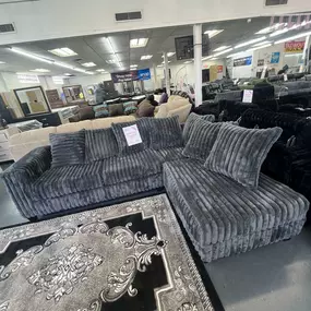 Bild von Summer Furniture & Mattress Deals