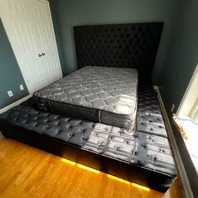 Bild von Summer Furniture & Mattress Deals