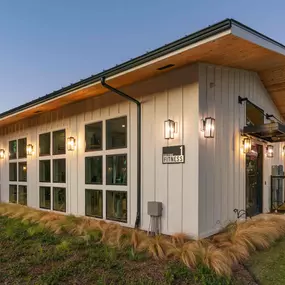 Bild von Midway Row House