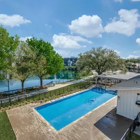 Bild von Midway Row House