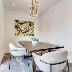 Bild von Midway Row House