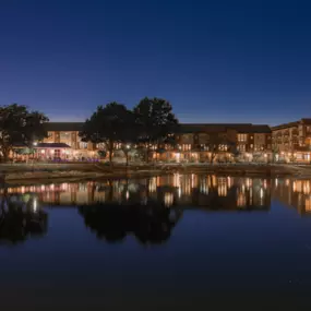 Bild von Midway Row House