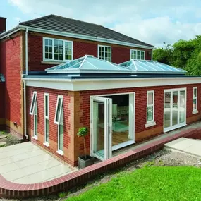 Bild von C H Builders