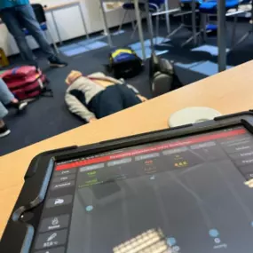 Bild von Erste-Hilfe, Brandschutzhelfer, Ausbildung, Beratung, Notfalltraining, Bildung und Betreuung