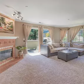 Bild von Monica Betancur, REALTOR | Compass