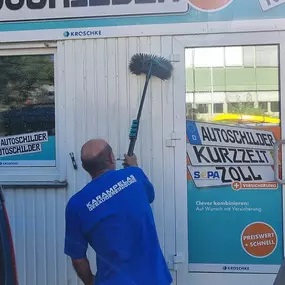 Bild von Karampelas Gebäudereinigung