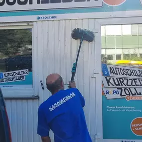 Bild von Karampelas Gebäudereinigung