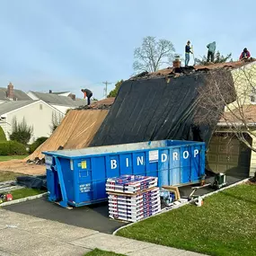 Bild von Bin Drop Dumpster Rental
