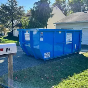 Bild von Bin Drop Dumpster Rental