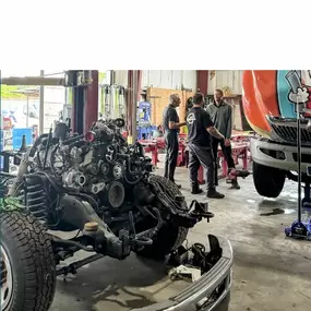 Bild von Curry Auto Repair Center at Seaboard