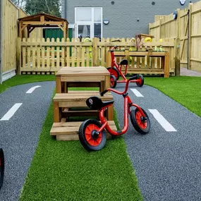 Busy Bees at Binfield - The best start in life