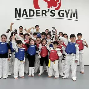 Gemeinsames Trainingserlebnis im Naders Gym – Kampfsport, Teamgeist und Motivation in moderner Umgebung.