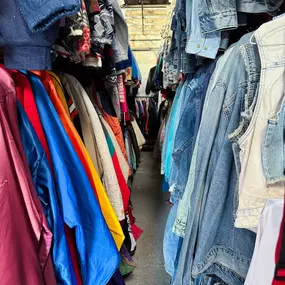 Bild von The Thrift (but its a secret vintage store)