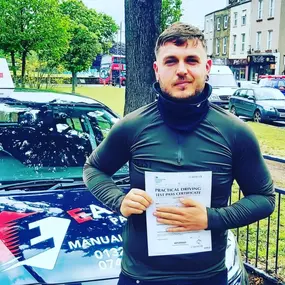 Bild von Easydrive Partnership Driving School