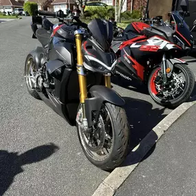 Bild von Motorcycles4u South Wales