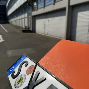 Bild von KFZ-Zulassungspartner Stuttgart  Ludwigsburg  Böblingen  Kfz Zulassung  Abmeldung  Ummeldung  Kennzeichenservice  TÜV