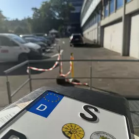 Bild von KFZ-Zulassungspartner Stuttgart  Ludwigsburg  Böblingen  Kfz Zulassung  Abmeldung  Ummeldung  Kennzeichenservice  TÜV