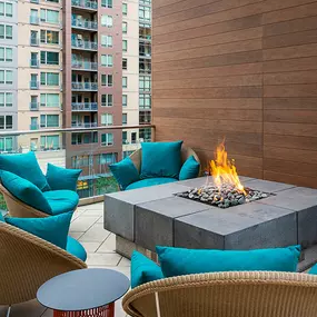 Rooftop Firepit with Incredible Views at Sentral Union Station