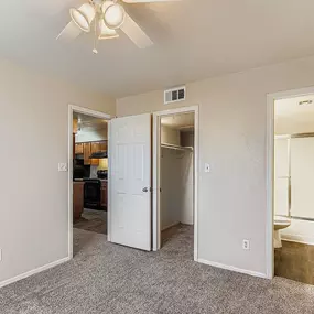 Bild von Rise Mountain Ridge