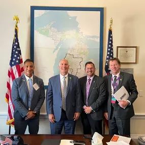 Bild von Triad Financial Services, Inc. (NMLS #1063)