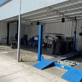 Phantom Motorsport & Collision -outside of business