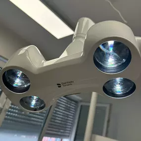 Bild von Zahngesundheit Heusenstamm | Zahnarzt | Implantologie | Ästhetische Zahnheilkunde