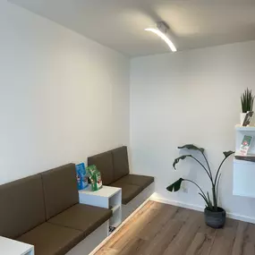 Bild von Zahngesundheit Heusenstamm | Zahnarzt | Implantologie | Ästhetische Zahnheilkunde