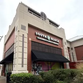 Acai bowls and smoothies near me in Reston, Virginia