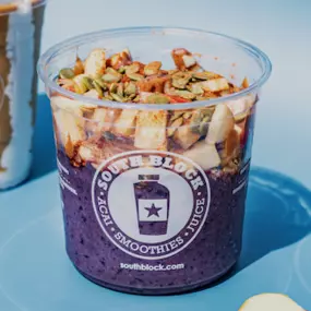 South Block in DC, MD, VA, and NC serves a fall line up of handcrafted Apple Crisp Bowls, Pumpkin Pie Smoothies, Pumpkin Pie Bowls, and Apple Harvest Toast.
