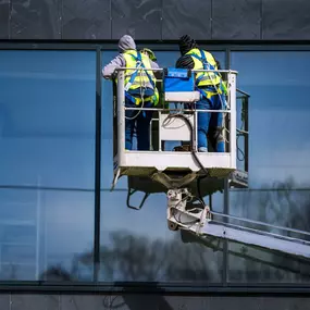 Bild von HygaPlus Gebäudereinigung - Glasreinigung Menden - Hemer - Balve