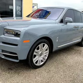 Rolls Royce Service and Repair, Rolls Royce Body Repair, Rolls Royce Paint and Body Repair