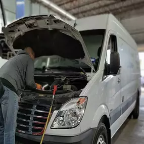 Houston Sprinter Van Oil change, Houston Sprinter Van Check engine light repair, Houston Van Oil Change